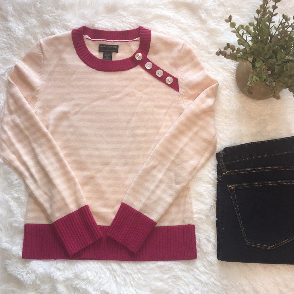 Banana Republic Button Detailed Sweater